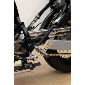 Как обслуживать цепь на мотоцикле. Основные ошибки.